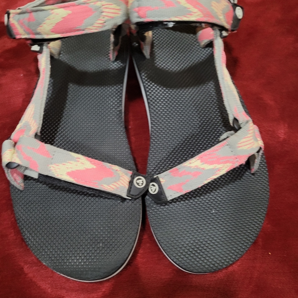 Atika sandals - Picture 9 of 12